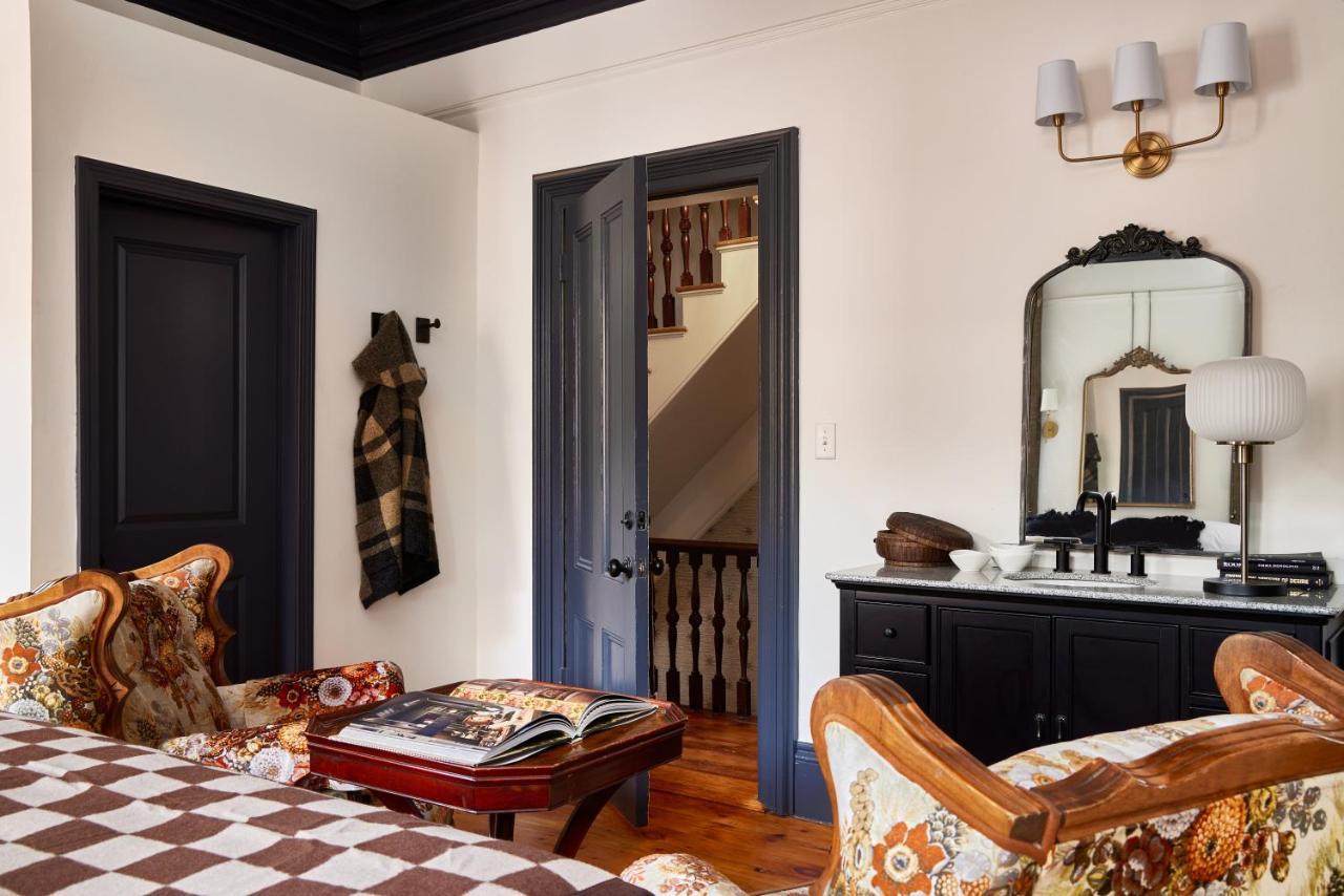 Blind Tiger Portland - Carleton Street Guest House ภายนอก รูปภาพ
